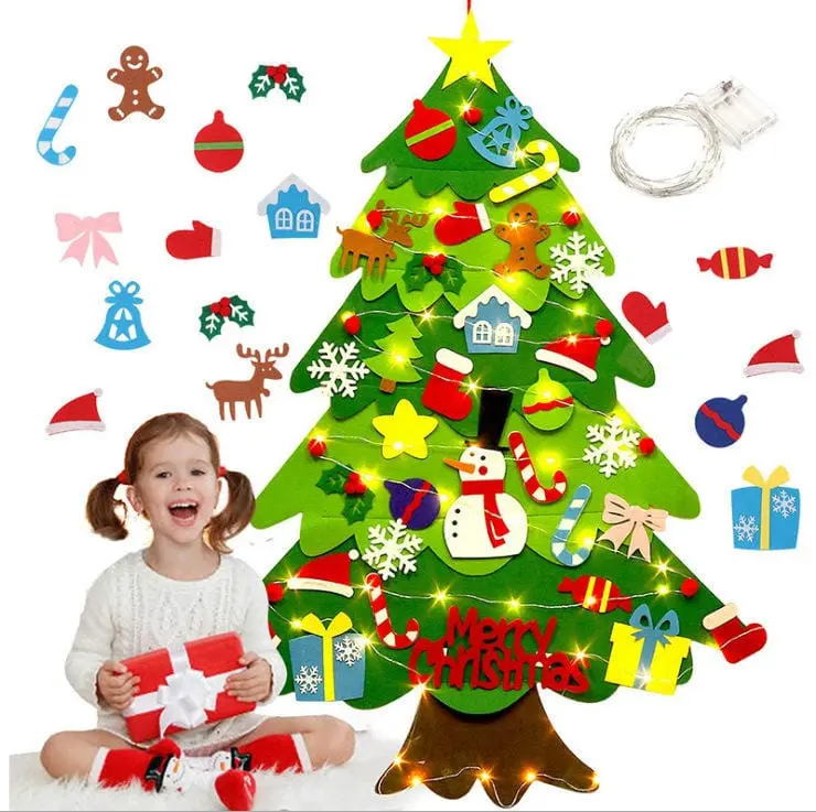 KiddieConcept-DIYFeltTree-3.webp