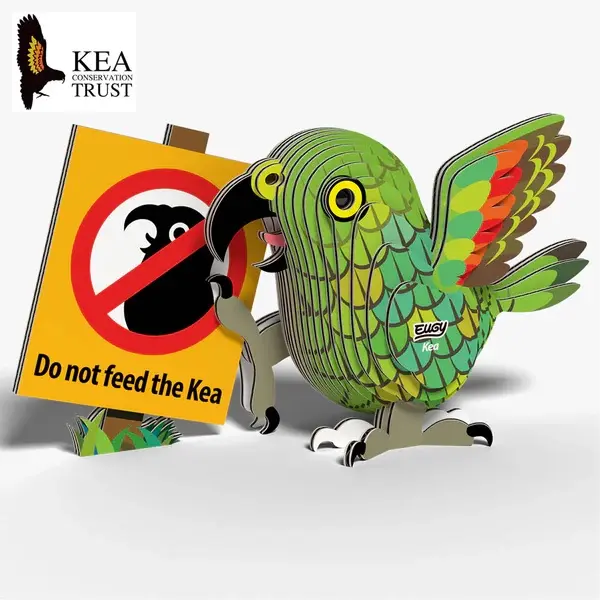 Eugy 3D Cardboard Model Kit - Kea